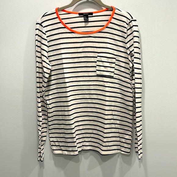 Forever 21 long-sleeve - Picture 1 of 3